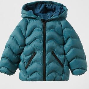 Ultra-Light Weight Water Repellent Quilted Jacket